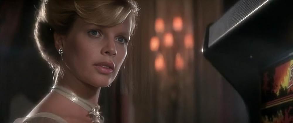 「ネバーセイ・ネバーアゲイン」の画像