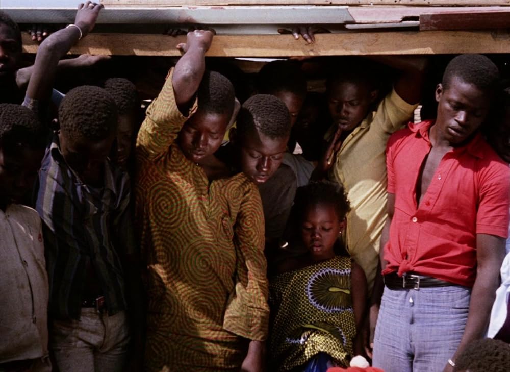 トゥキ・ブキ ハイエナの旅の画像