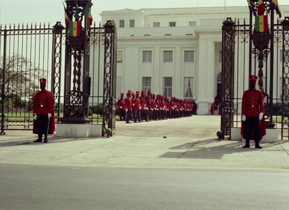 トゥキ・ブキ ハイエナの旅の画像