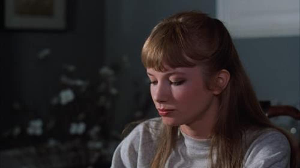 「卒業白書」レベッカ・デモーネイの画像