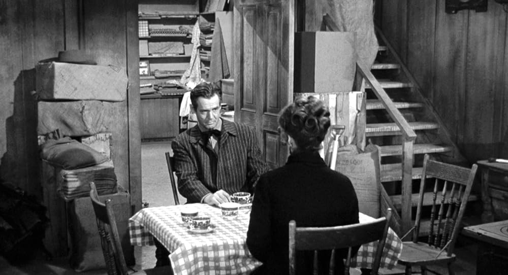 無法の拳銃の画像