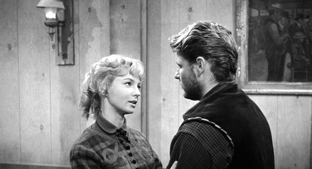 無法の拳銃の画像