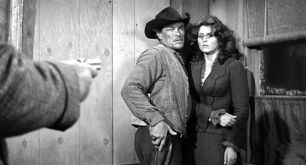 無法の拳銃の画像