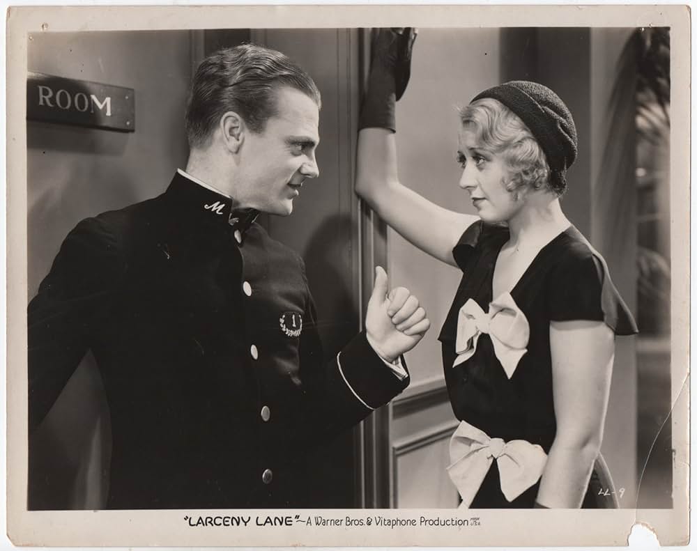 ブロンド・クレージー／腕の男の写真