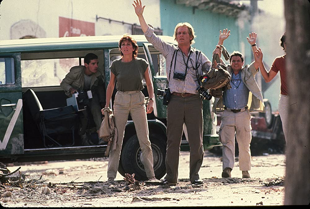 「アンダー・ファイア」ニック・ノルティ & ジョアンナ・キャシディの画像