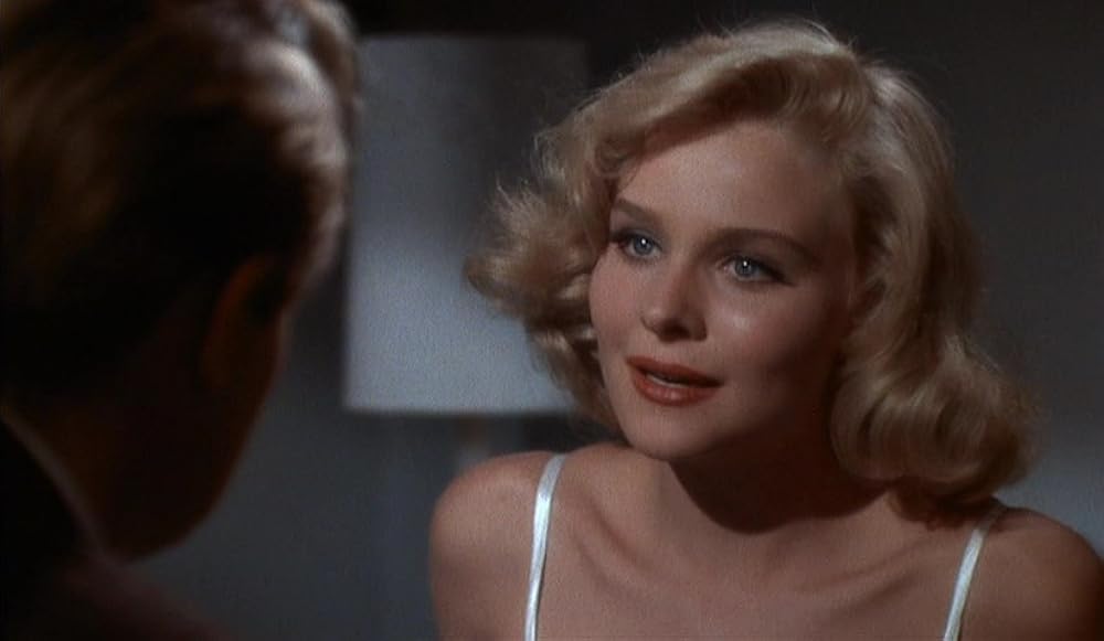 二十歳の火遊びの画像