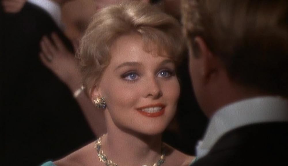 二十歳の火遊びの画像