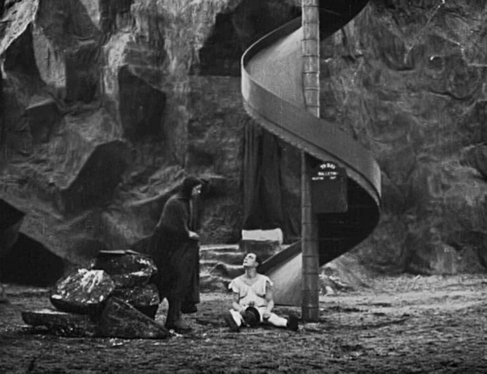 キートンの化物屋敷の画像