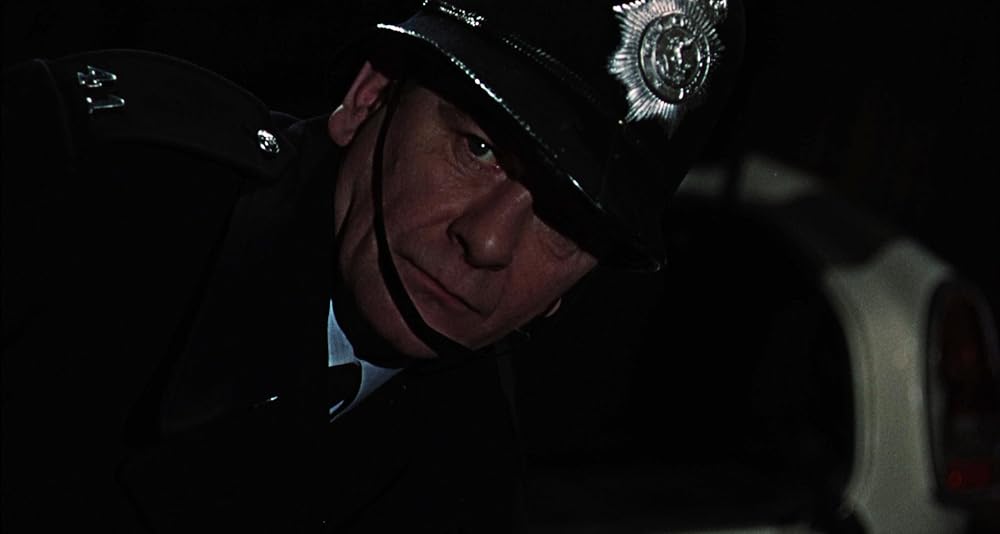 残酷の沼の画像