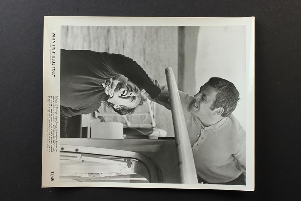 八点鐘が鳴るときの画像