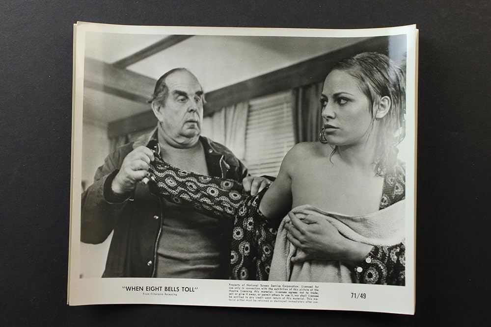 八点鐘が鳴るときの画像