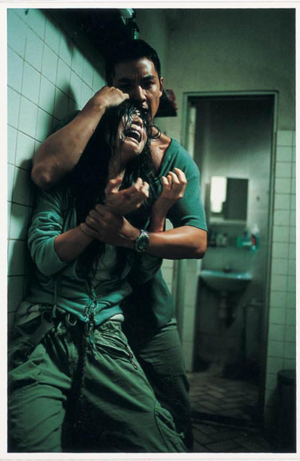 プロテージ／偽りの絆の画像