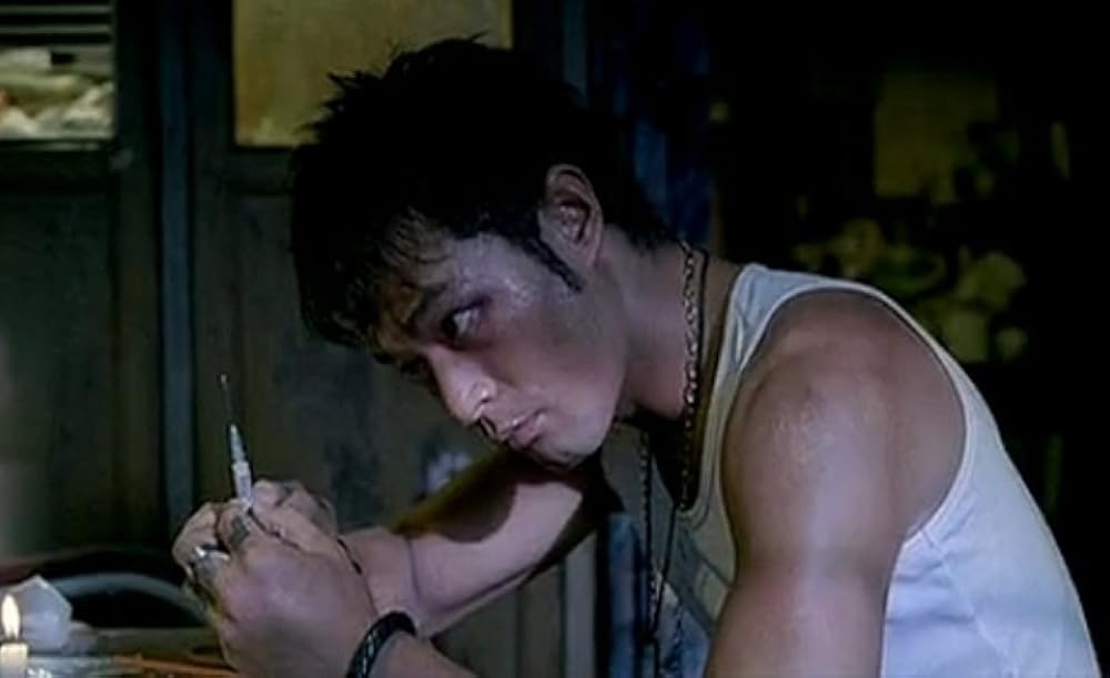 プロテージ／偽りの絆の画像