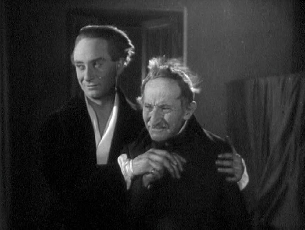 アッシャー家の末裔の画像