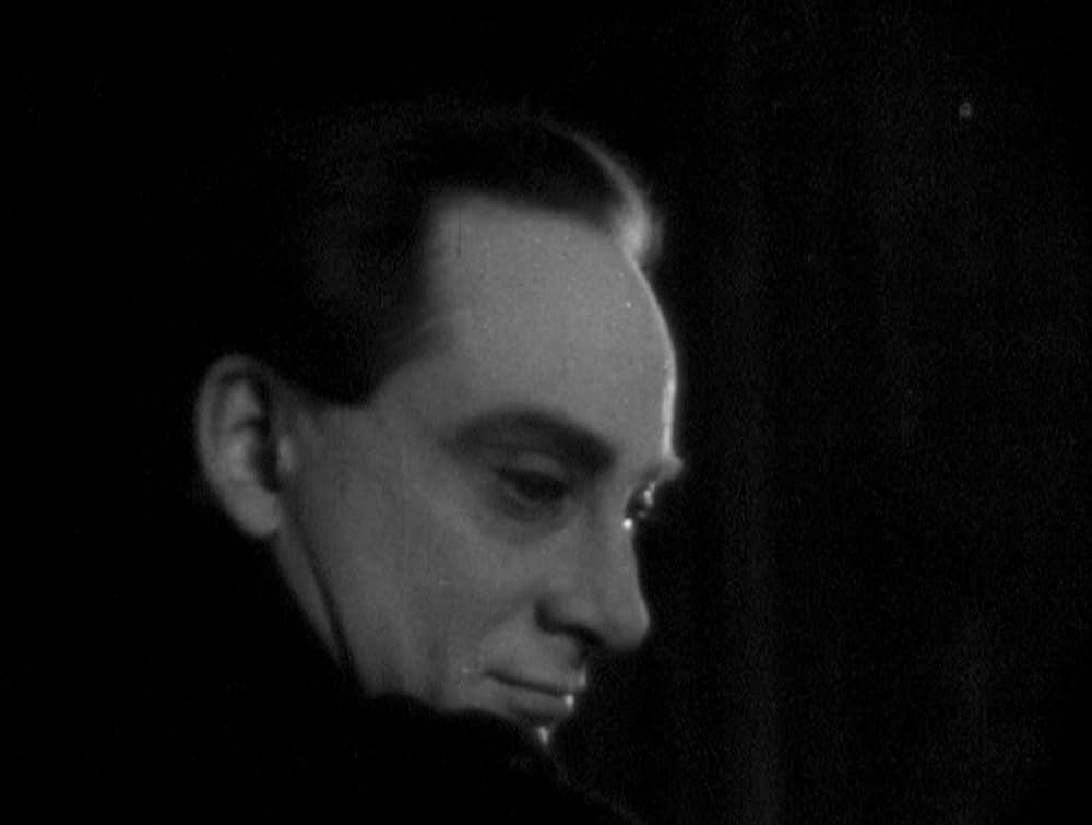 アッシャー家の末裔の画像