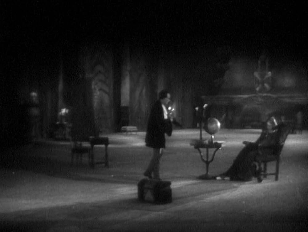 アッシャー家の末裔の画像