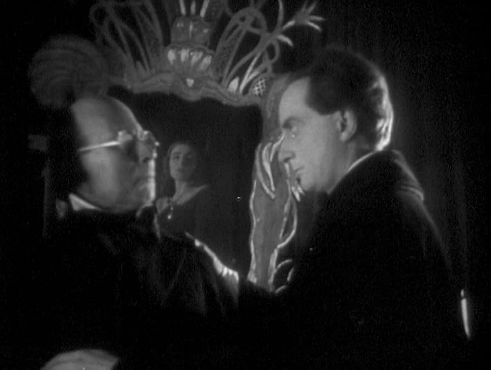 アッシャー家の末裔の画像