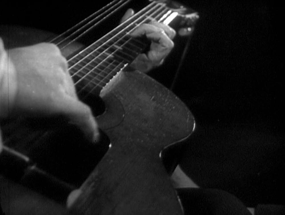 アッシャー家の末裔の画像