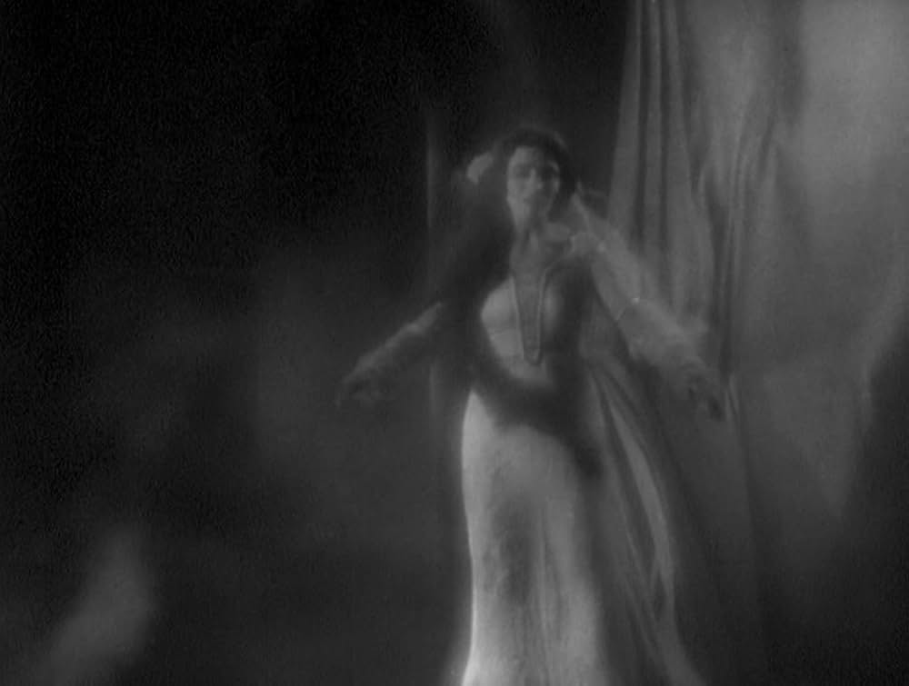 アッシャー家の末裔の画像