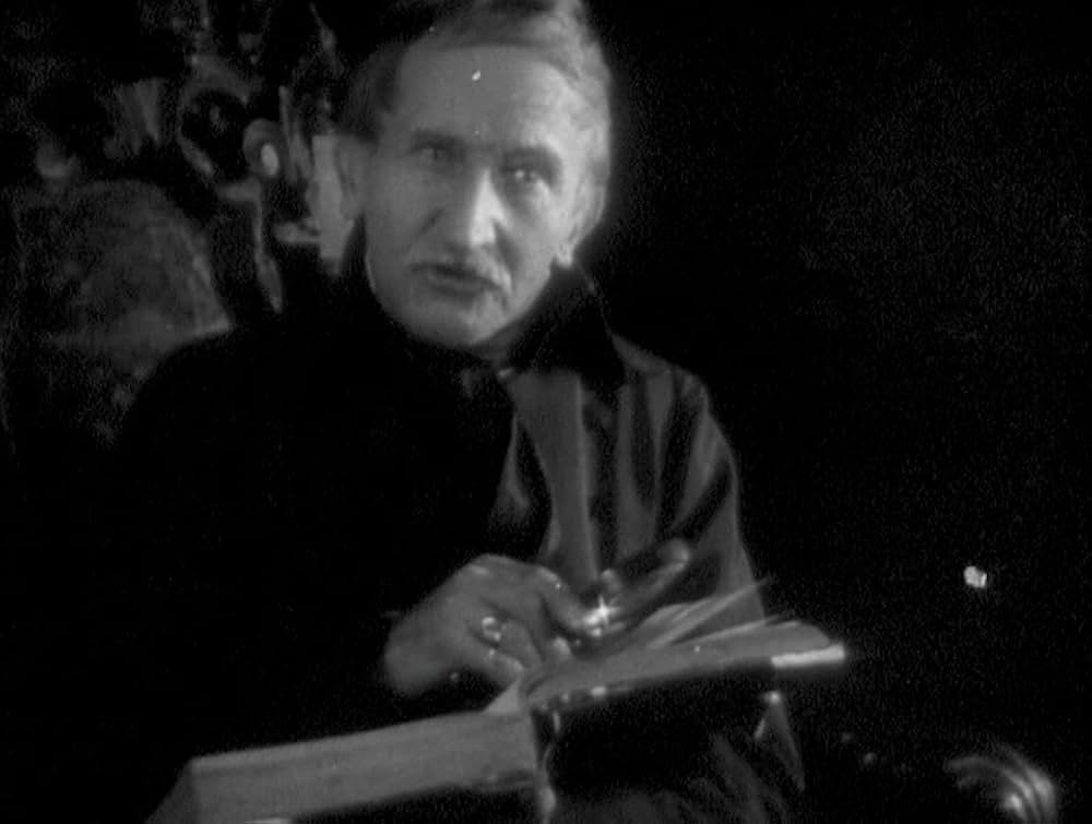 アッシャー家の末裔の画像