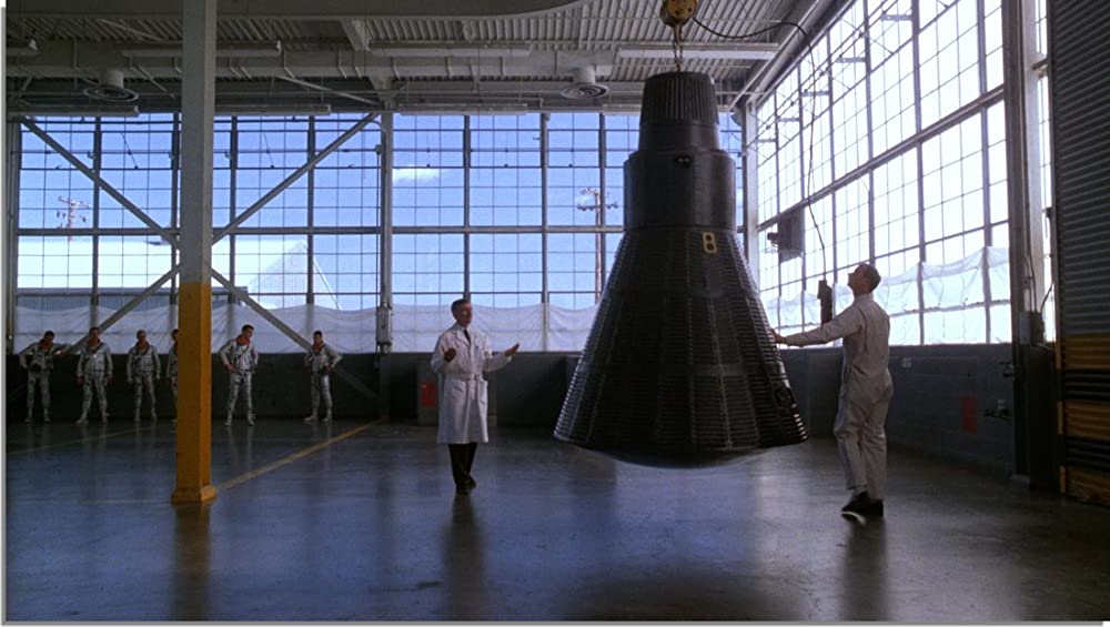 ライトスタッフの画像