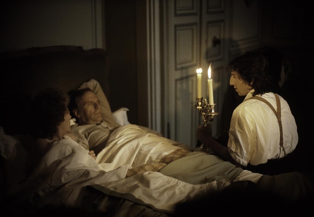 遠い日の家族の画像