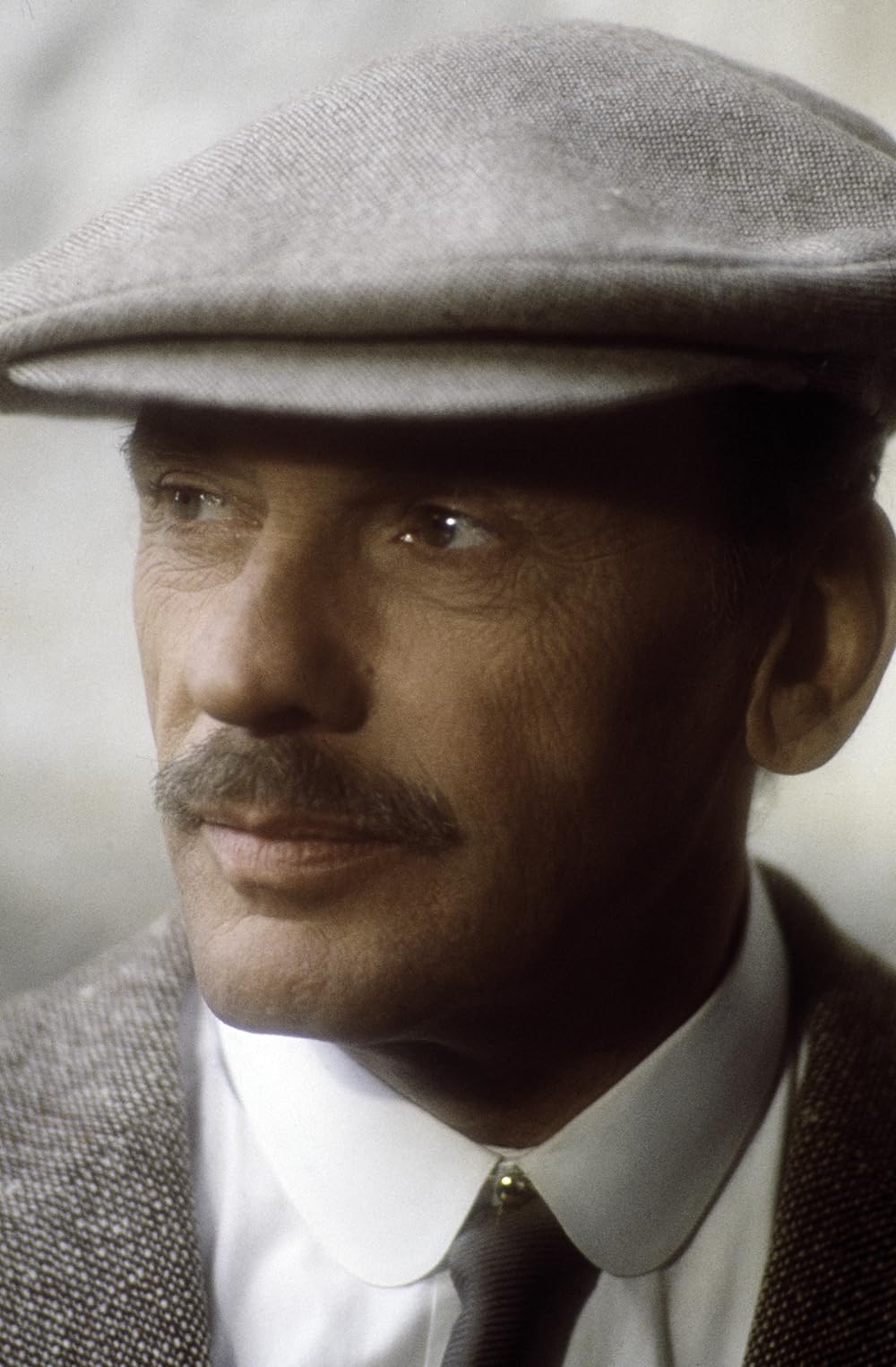 遠い日の家族の画像