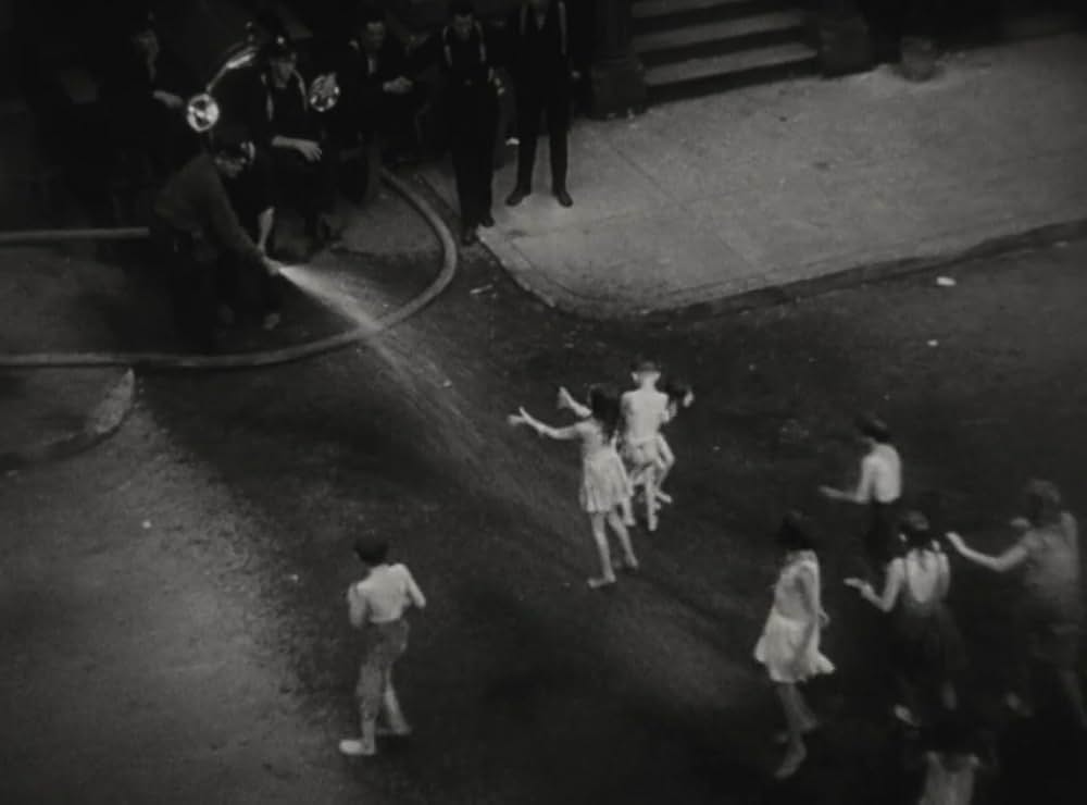 街の風景の画像