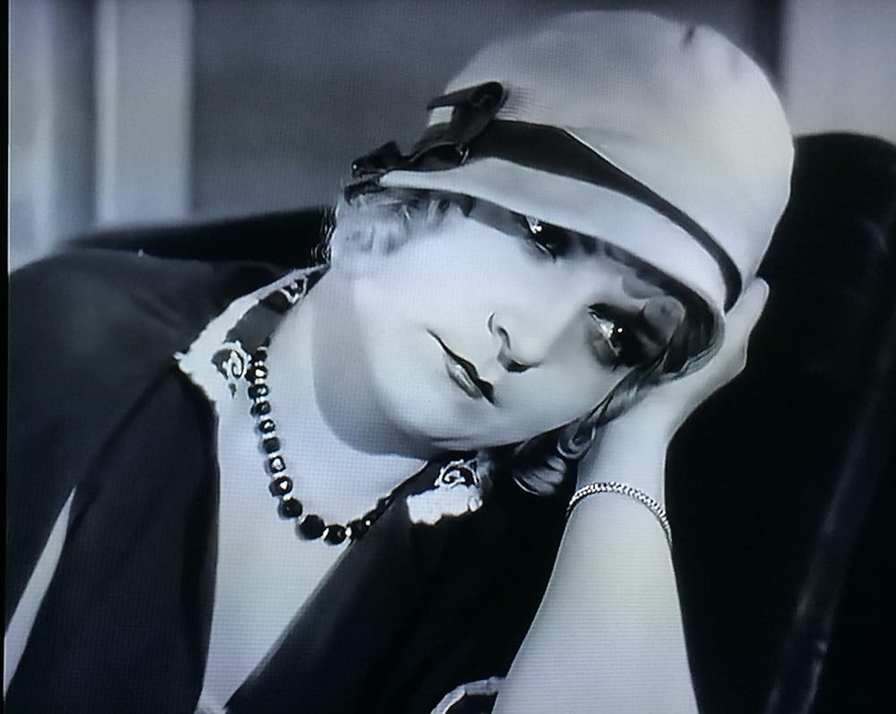 都会の女の画像