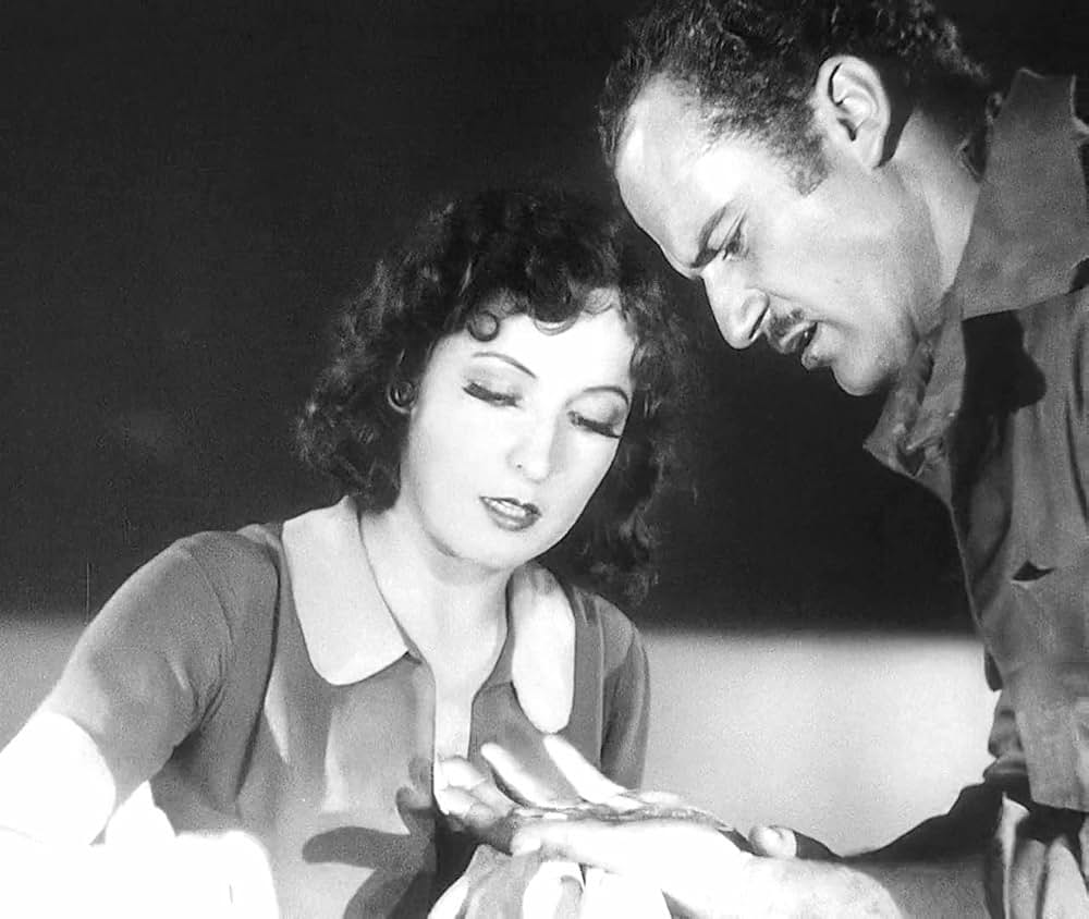 都会の女の画像