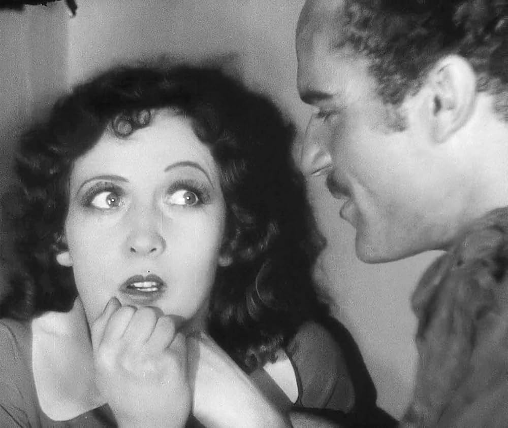 都会の女の画像