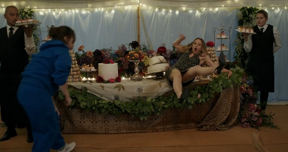 はちゃめちゃウェディング～世界一の迷惑家族～の画像