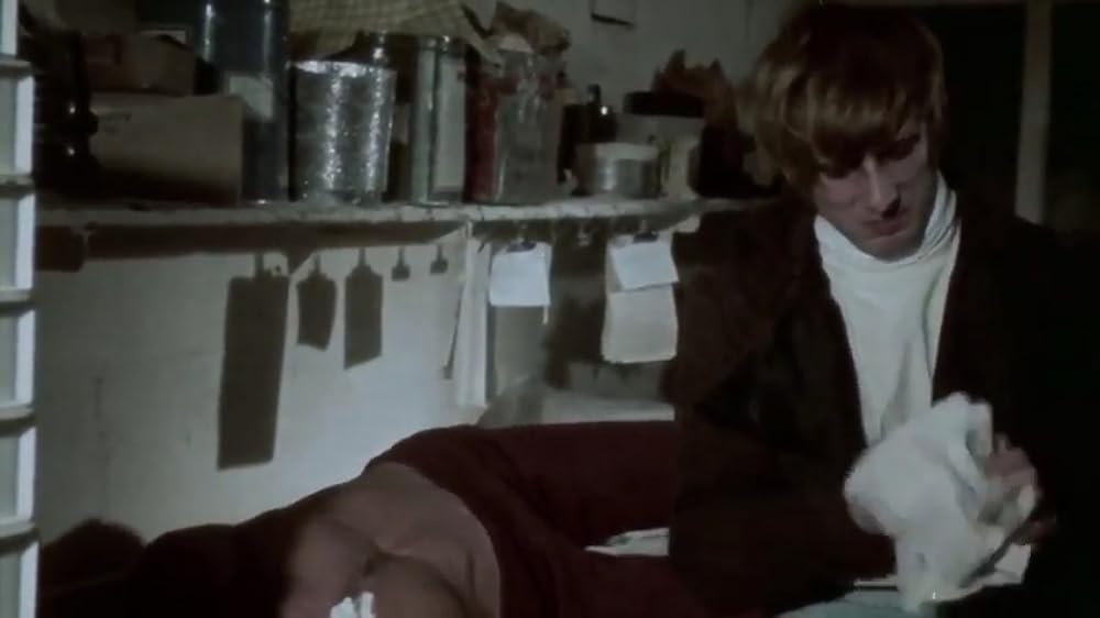 血に飢えた断髪魔／美女がゾクゾク人肉パイにの画像