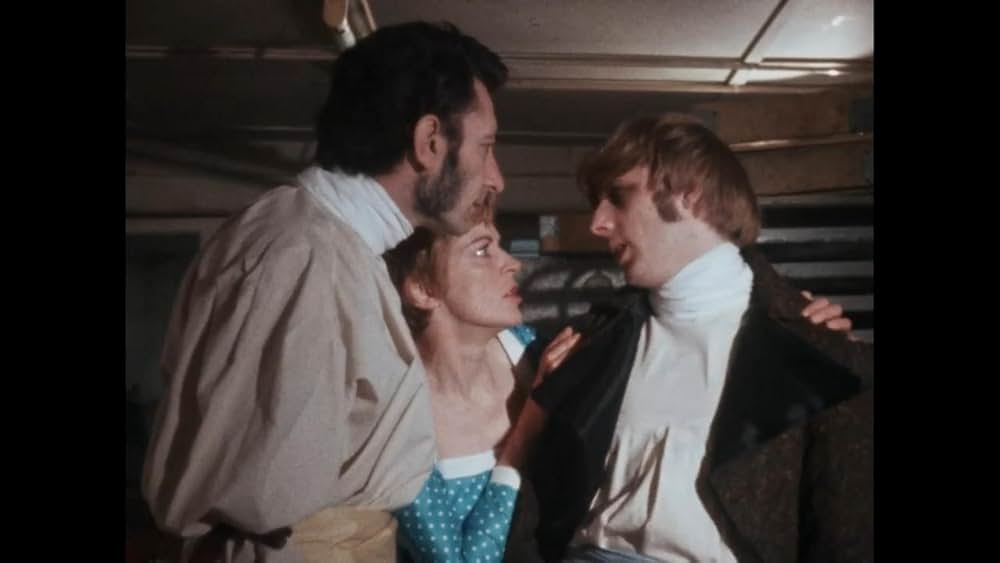 血に飢えた断髪魔／美女がゾクゾク人肉パイにの画像