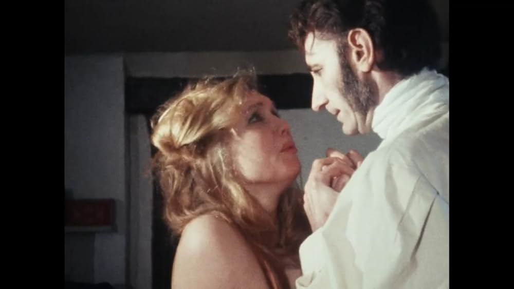 血に飢えた断髪魔／美女がゾクゾク人肉パイにの画像