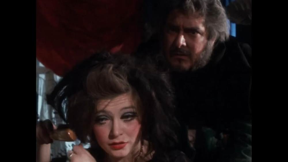 血に飢えた断髪魔／美女がゾクゾク人肉パイにの画像