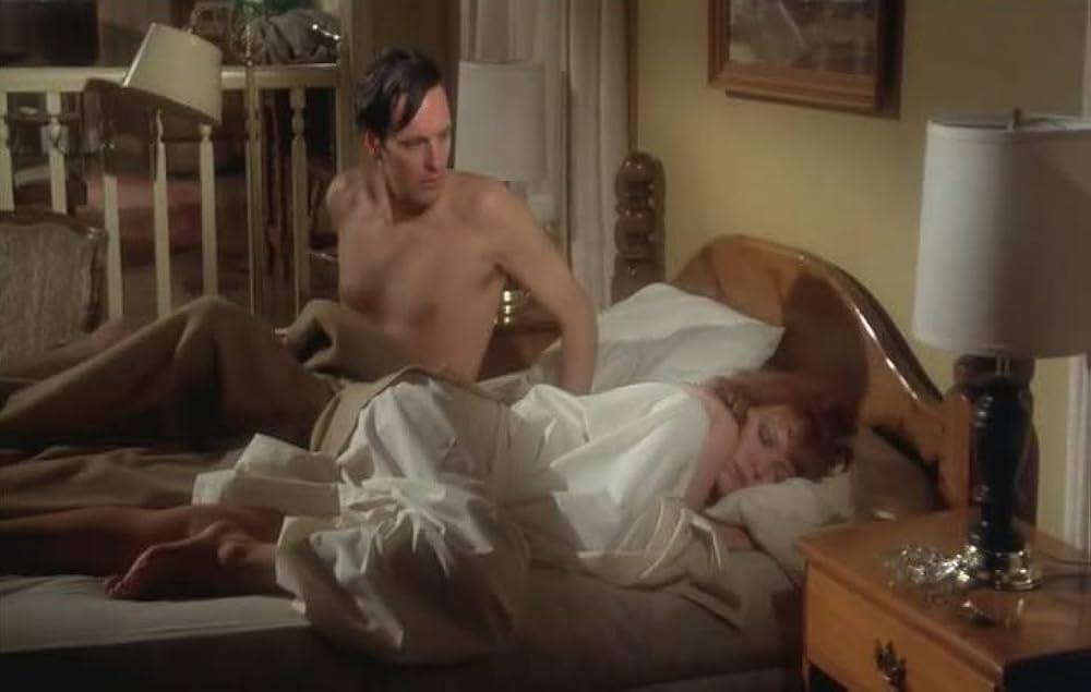 セイム・タイム、ネクスト・イヤーの画像