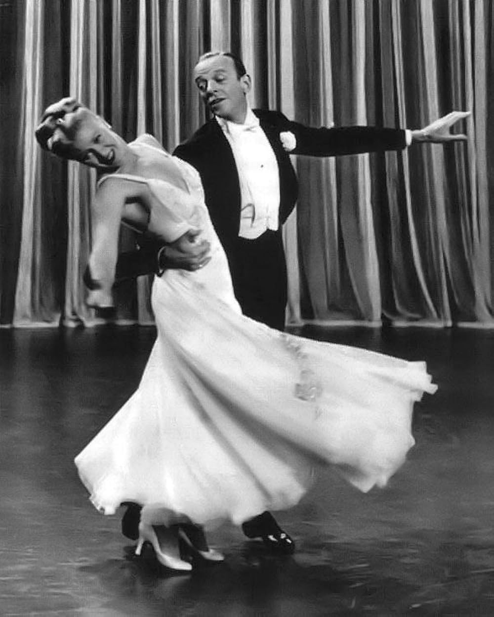 ブロードウェイのバークレー夫妻の画像