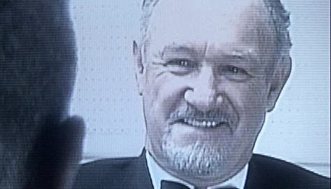 アンダー・サスピションの画像