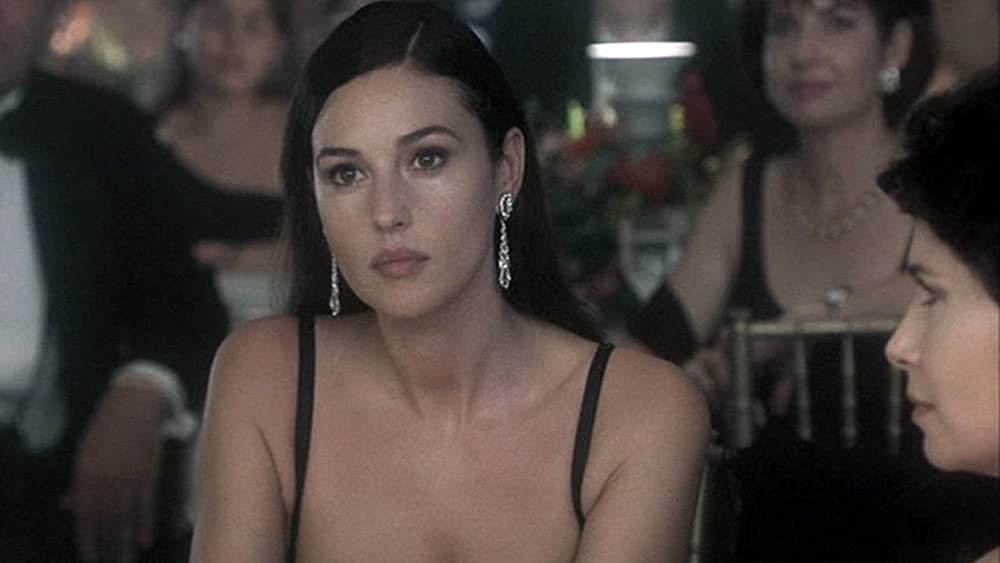 アンダー・サスピションの画像