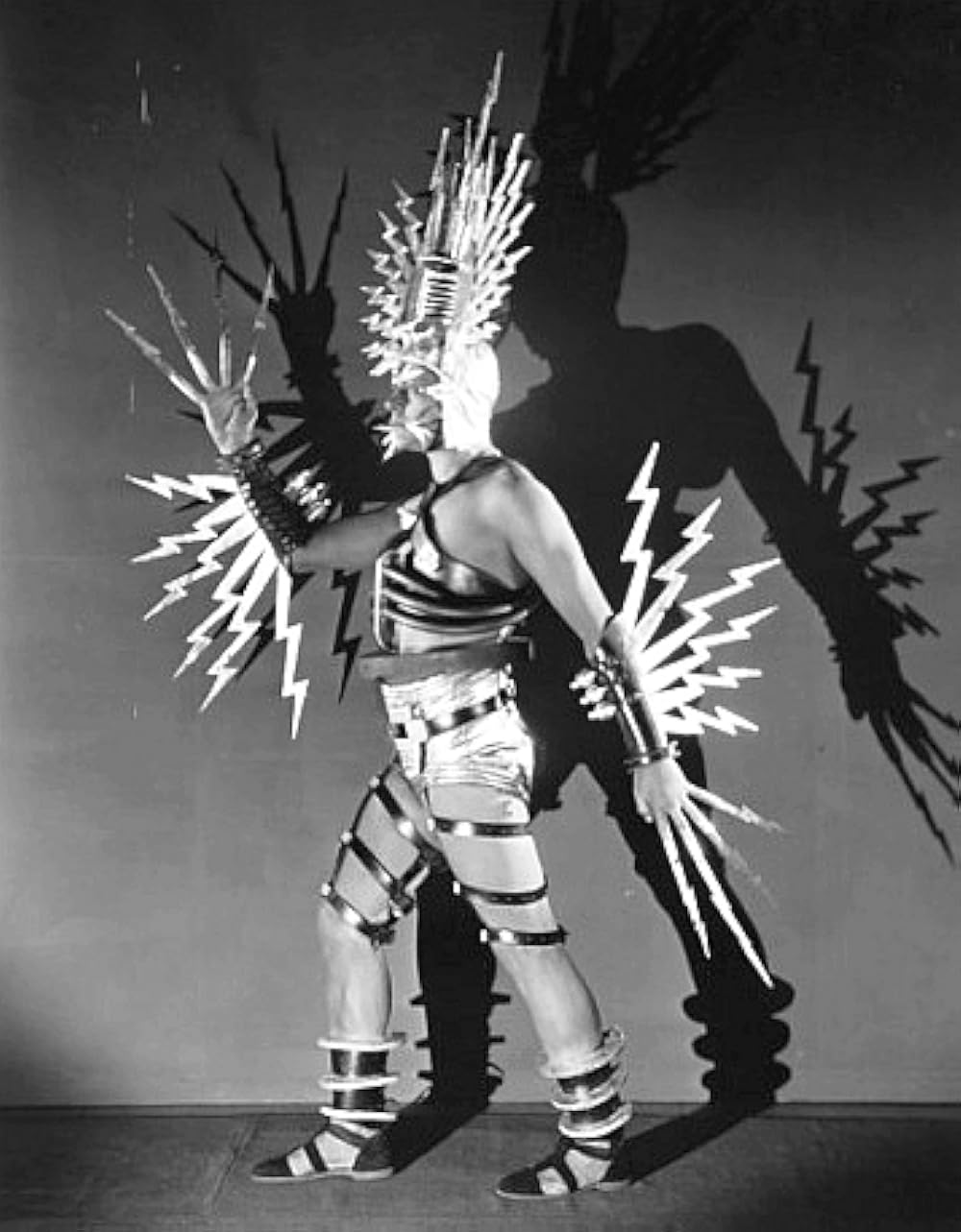 マダム・サタンの画像