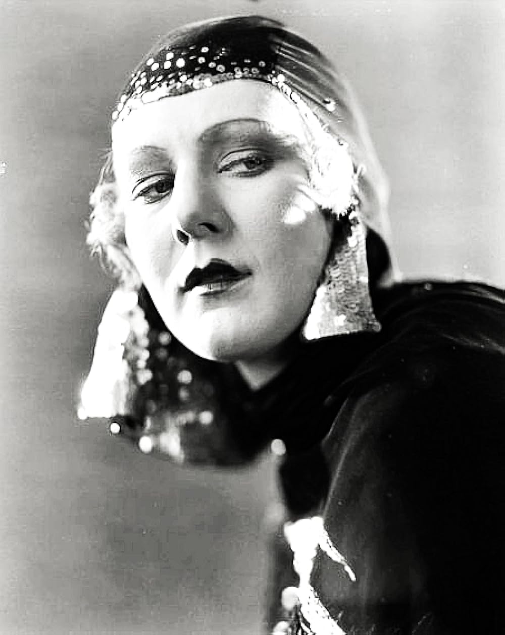 マダム・サタンの画像