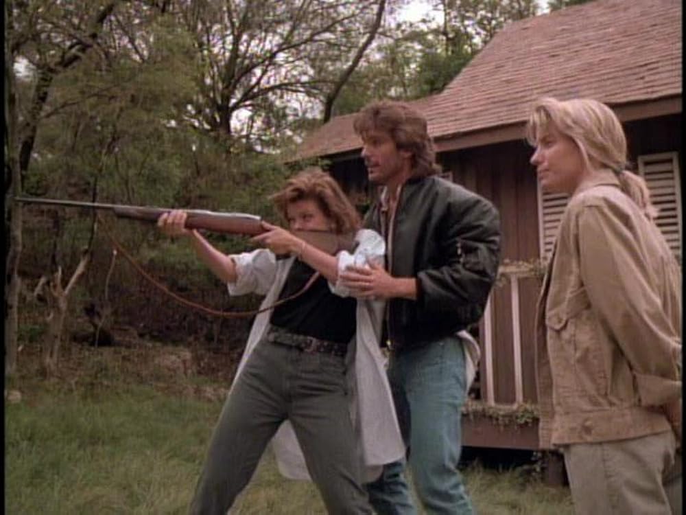 ハウリング IVの画像