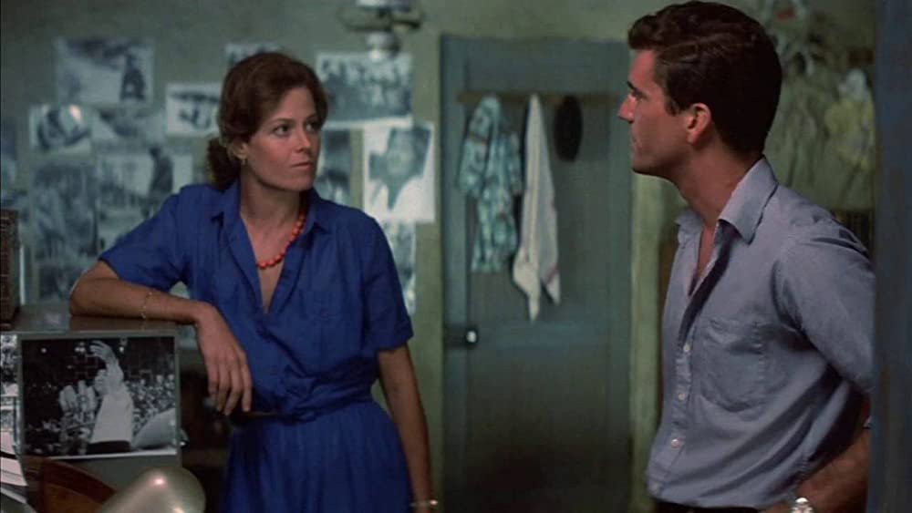 「危険な年」メル・ギブソン & シガニー・ウィーバーの画像