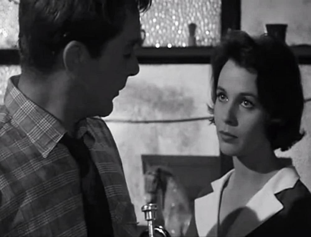 怒りを込めて振り返れの画像