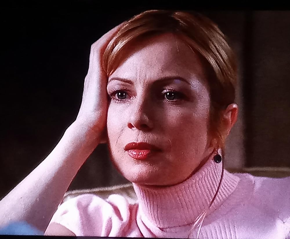 隣人は闇に潜むの画像