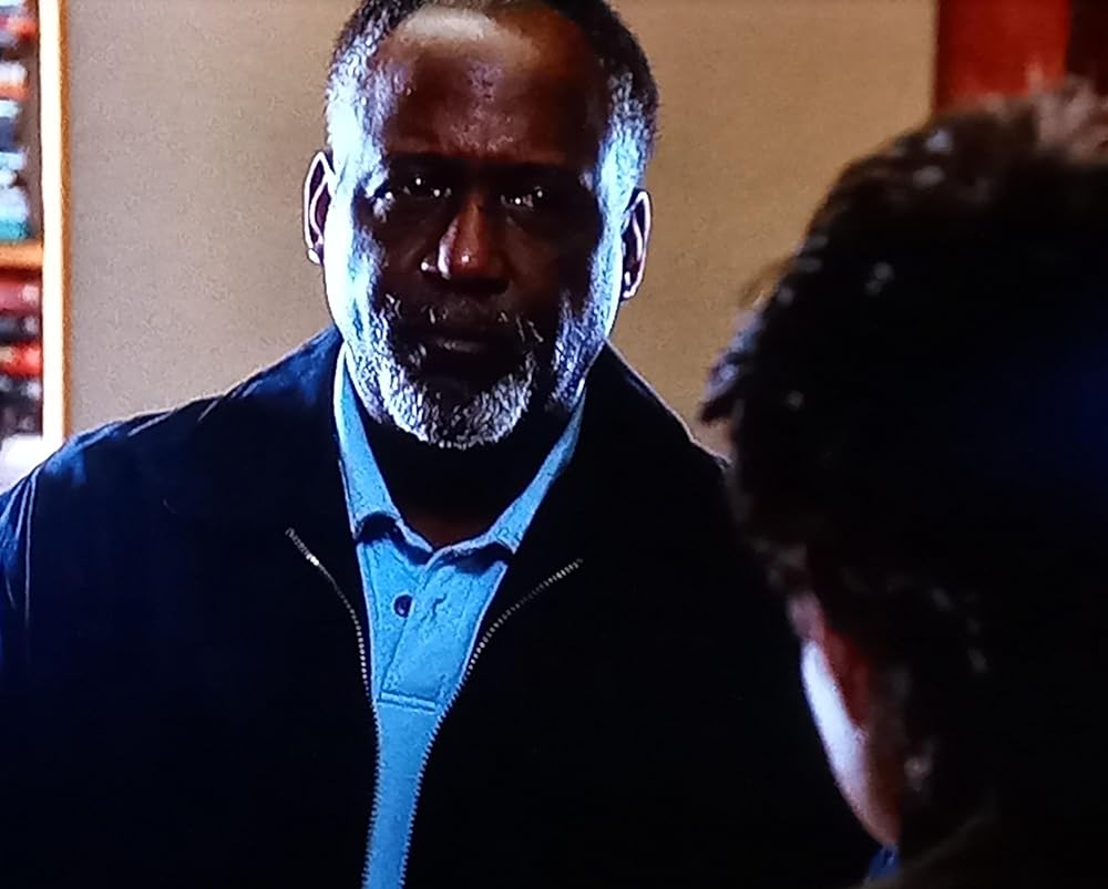 隣人は闇に潜むの画像