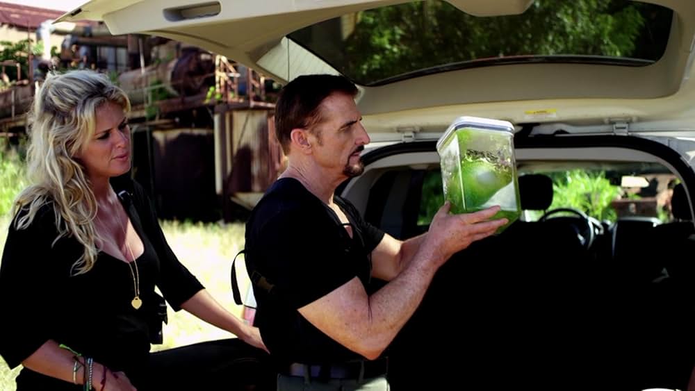 ピラナコンダの画像