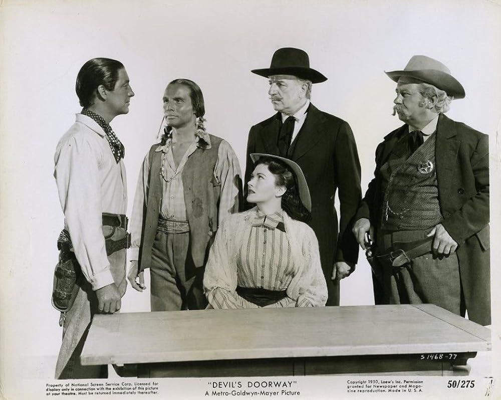 流血の谷の画像