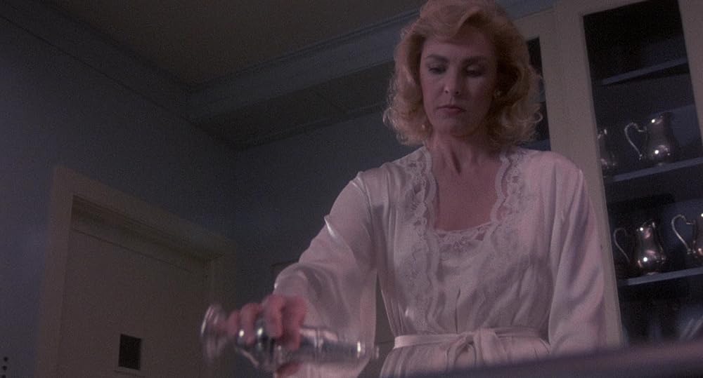 屋根裏部屋の花たちの画像